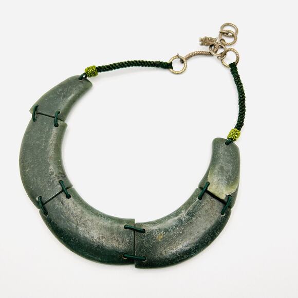 Antique Chinese Jade Dark Green Carved Dragon Clasp Collar Necklace - Picture 2 of 9